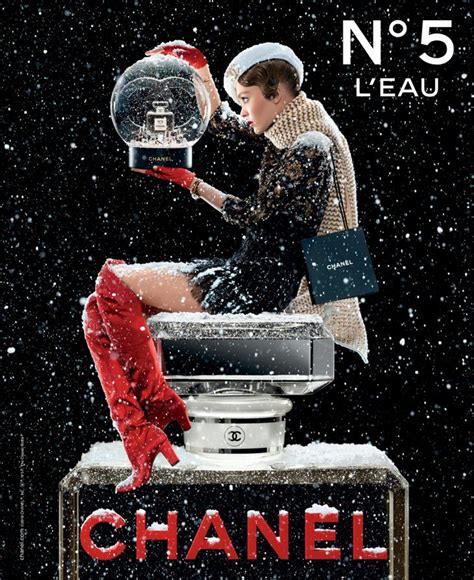 coco chanel publicité numero 5 2019|Publicité Chanel N°5 « Je vois » .